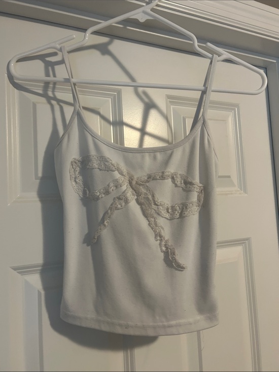 Tops - White Lace Bow Spaghetti-Strap Tank Top